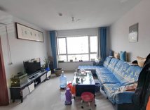 紧邻古城，出门口进校门，出行方便