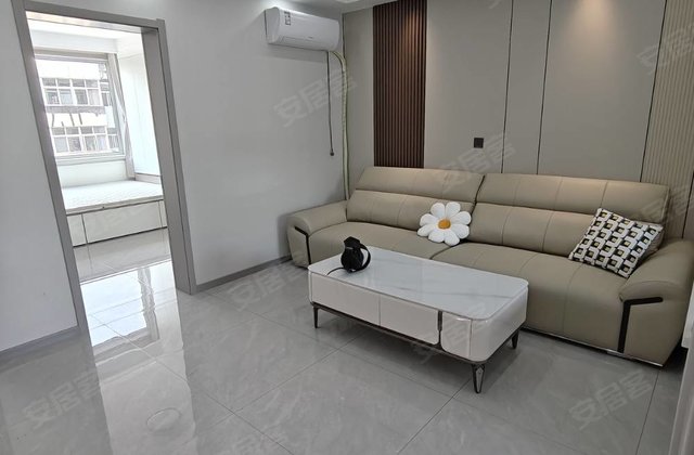 合建楼3室2厅104㎡54.5万二手房图片