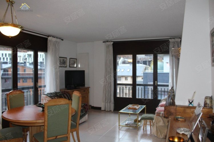 安道尔约¥229万Andorra la Vella, Andorra 公寓套房在售 29.90 万欧元二手房公寓图片
