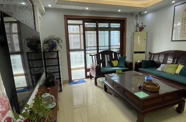 沃德中心3室2厅146㎡79万二手房图片