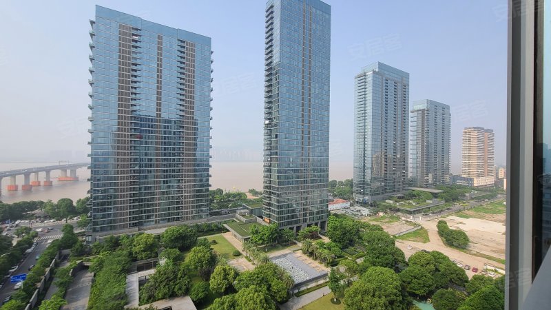 绿城温州鹿城广场