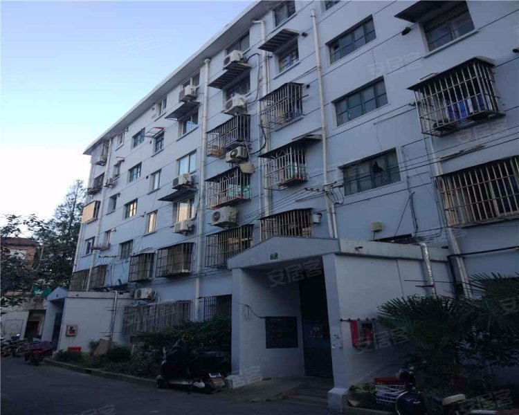 东沟六村(东区)