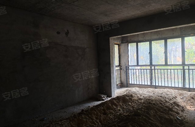 东方名居3室2厅136㎡53.8万二手房图片