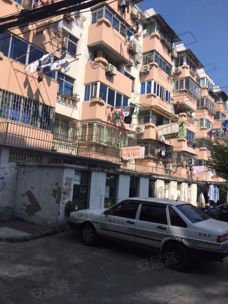 北中路280弄小区