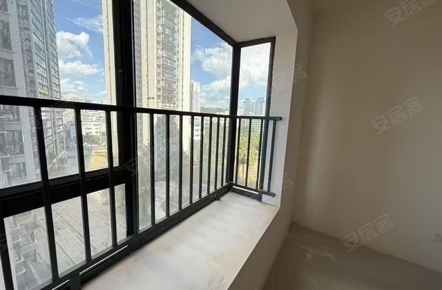 大华锦绣华城3室2厅104㎡53万二手房图片