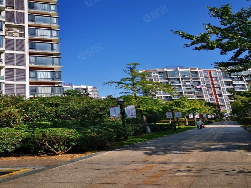 合生江湾国际公寓