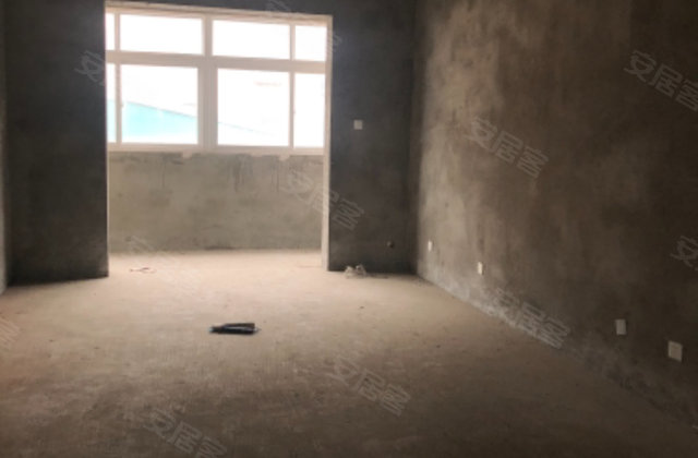 张久华酒店北楼3室2厅118.22㎡48万二手房图片