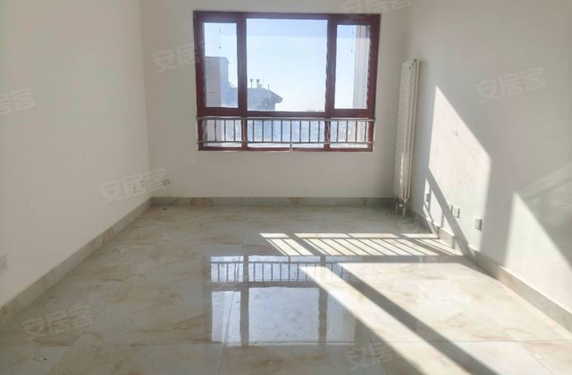 三里嘉园3室2厅96㎡40万二手房图片