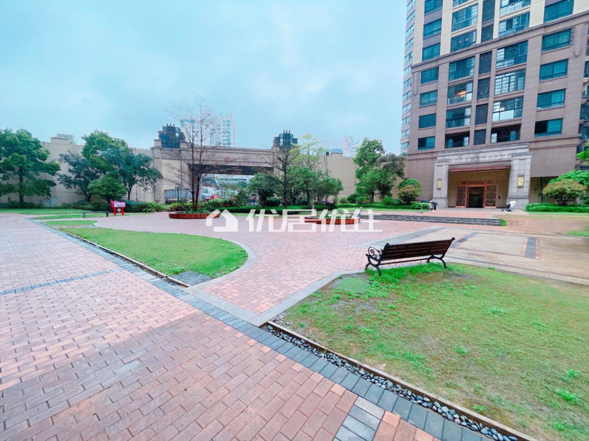 柳州房产网>柳州二手房>柳南二手房>柳南二手房>柳南万达华城>