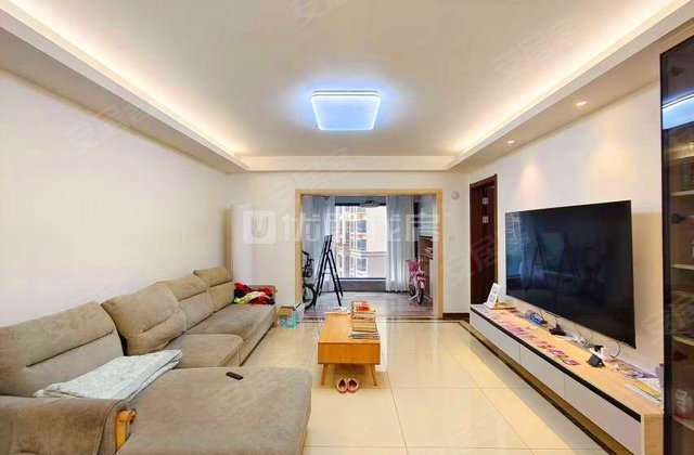 万科金域中央4室2厅125㎡150万二手房图片
