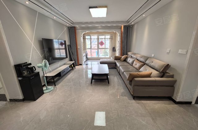 三里庄小区3室2厅115㎡35万二手房图片