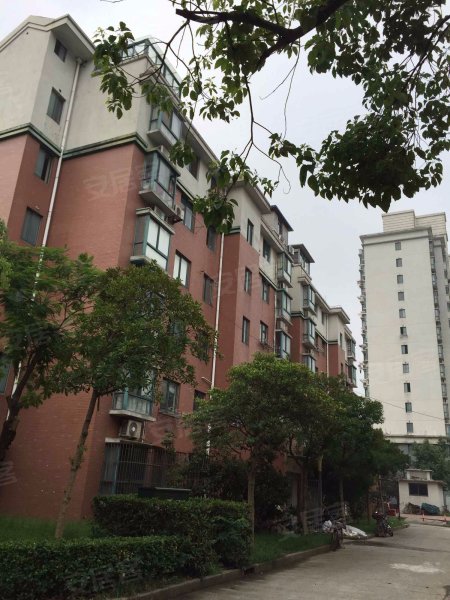 大华锦绣华城九街区 