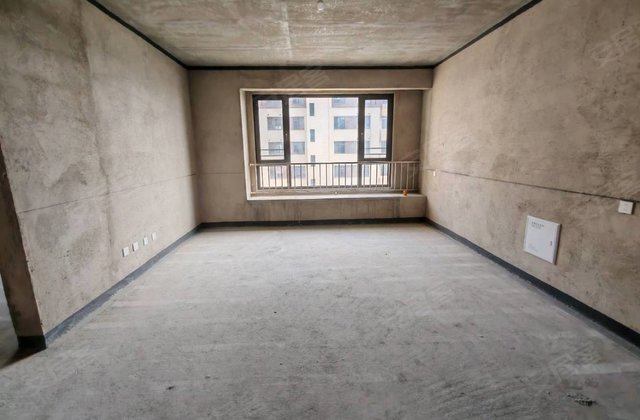 德利珑玺4室2厅146㎡150万二手房图片