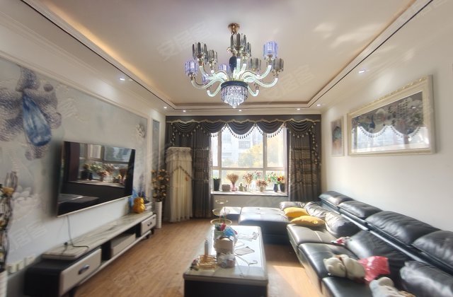 汇林凤凰城3室2厅126.12㎡39万二手房图片