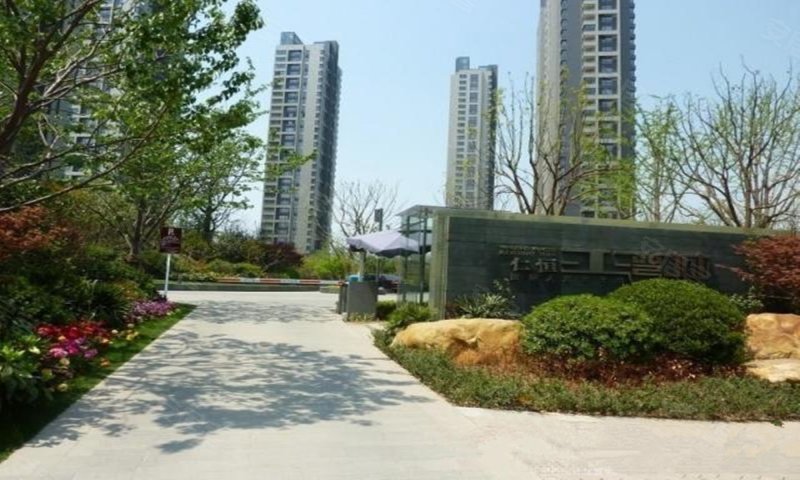 仁恒江湾城兰苑,乐山路199号-南京仁恒江湾城兰苑二手房,租房,房价
