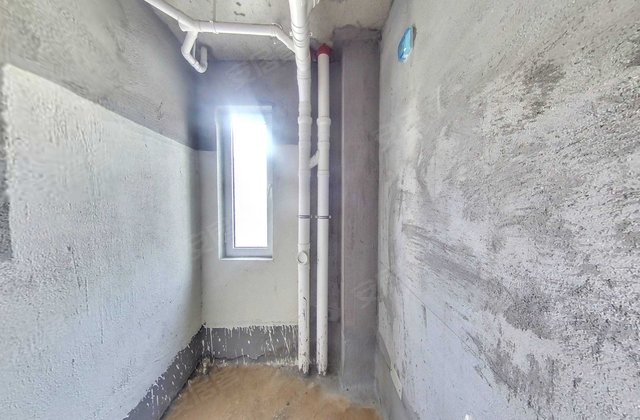 书香院3室2厅120㎡100万二手房图片