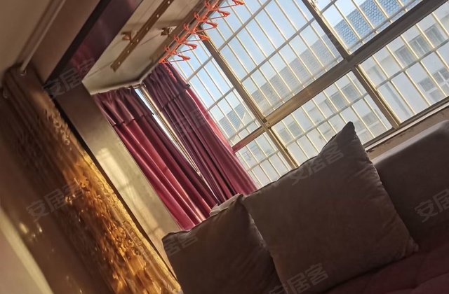 清风嘉园3室1厅106㎡33.8万二手房图片