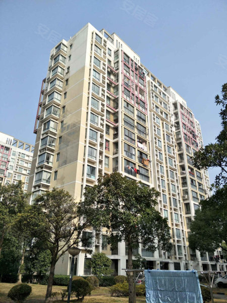 世博家园二街坊 