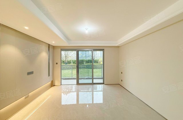 紫阅云宸里4室2厅137.41㎡450万二手房图片