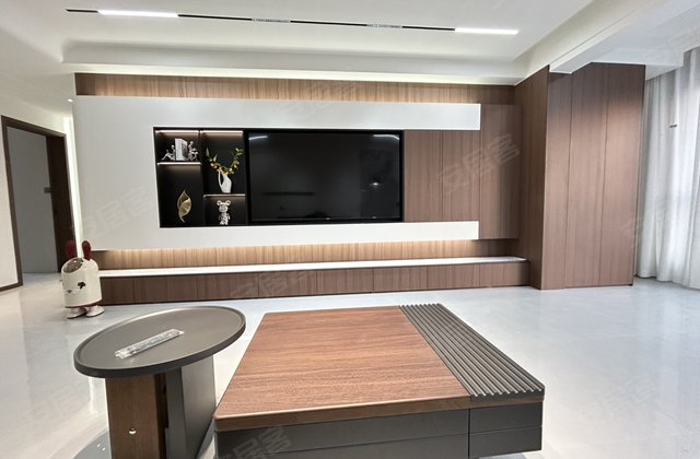 尉粮华府4室2厅132㎡65.5万二手房图片