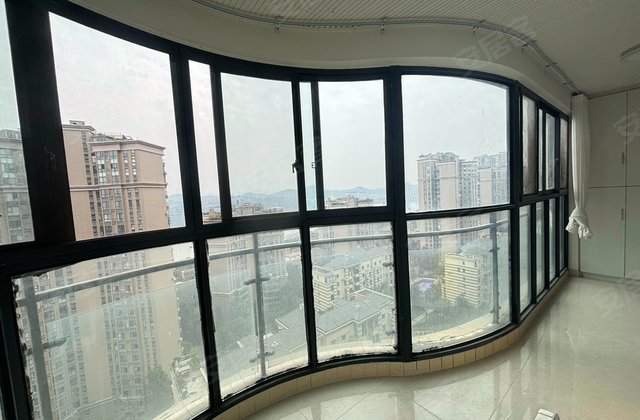 树高三江澜亭A区3室2厅117㎡96万二手房图片