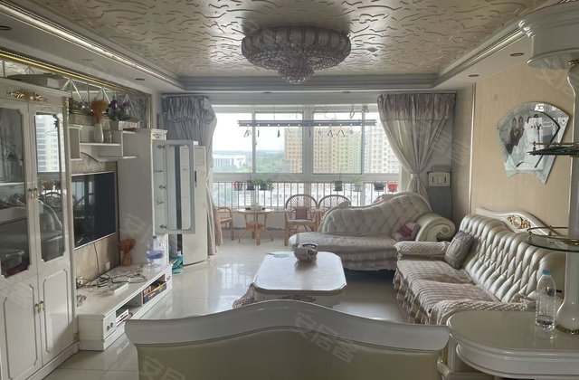 新华嘉和苑3室2厅164㎡98万二手房图片