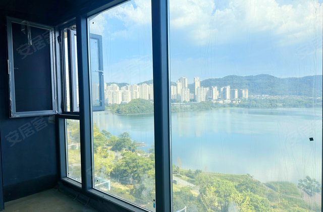 天祥水晶湾4室2厅141.93㎡145万二手房图片