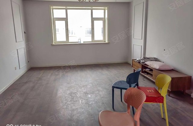 榴香园3室2厅139㎡70万二手房图片