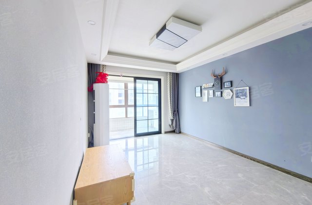 招商1872依云华府 商圈成熟 临地铁 精装好房 次新房