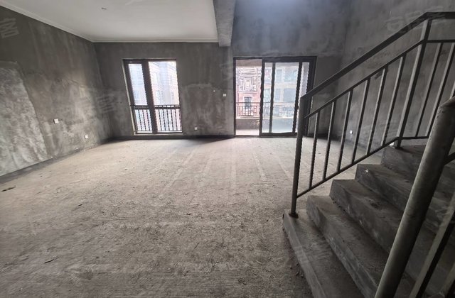 望府春和园4室2厅161㎡223万二手房图片