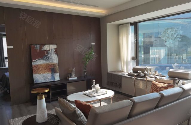 东城华府3室2厅114㎡52万二手房图片