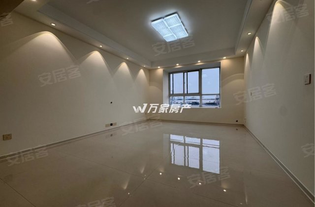 一品臻境3室2厅127.8㎡73万二手房图片