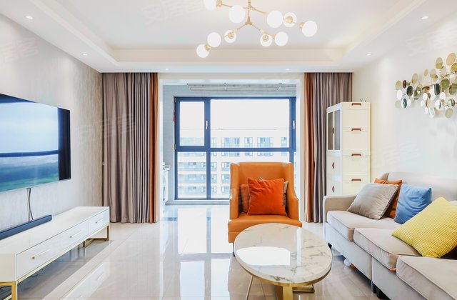 绿城岘山花城3室2厅131.62㎡188万二手房图片