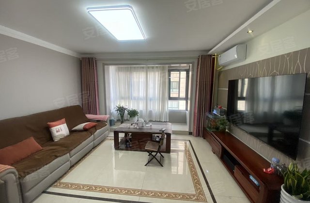 苹果花园(滕州)4室2厅132㎡98万二手房图片