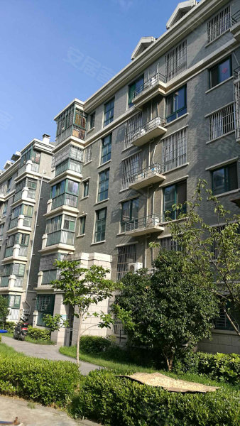 金都华庭(三期)