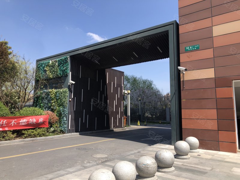 深城投十一街区(东区) 