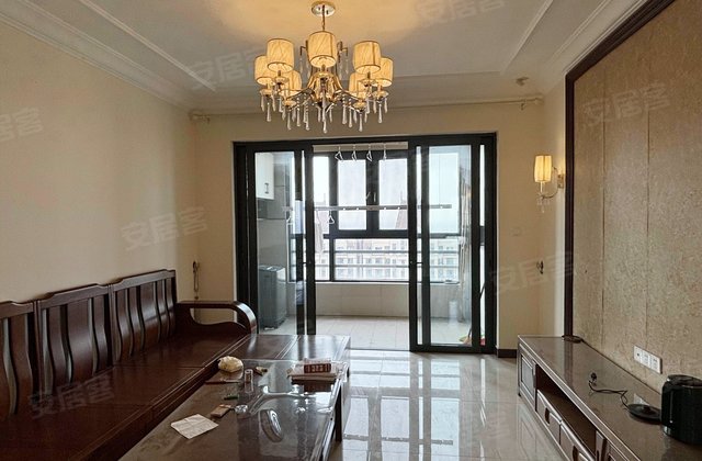 恒大翡翠华庭3室2厅120㎡50万二手房图片