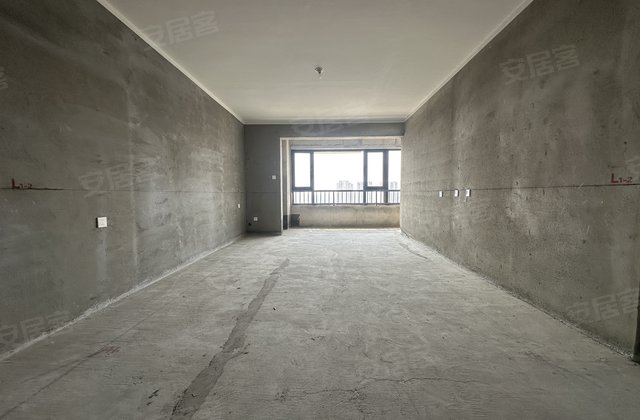 惠众百一天泰印象4室2厅144㎡68.8万二手房图片