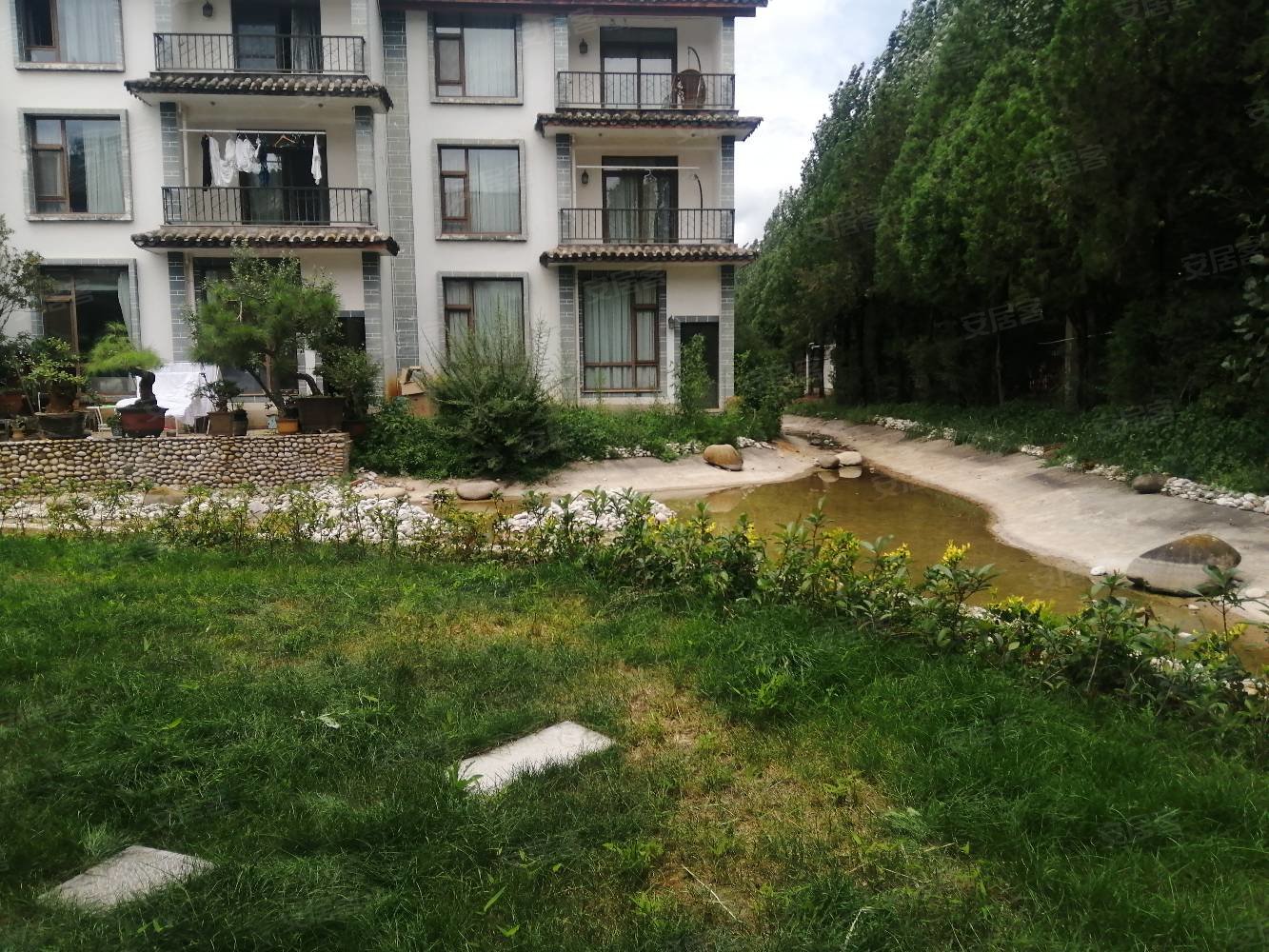 丽江官房花园别墅5室2厅4卫230㎡南北280万