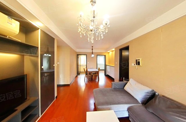 万科城花新园3室2厅98.57㎡576万二手房图片