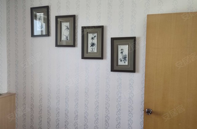 塔城市和平路建设居委会家属院3室2厅86㎡20万二手房图片