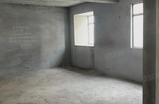 府东名城3室2厅130㎡60万二手房图片