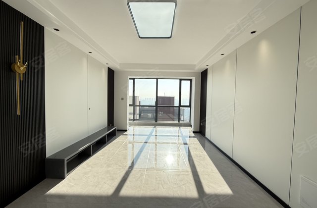 宝居朗庭国际2室2厅91.18㎡41万二手房图片