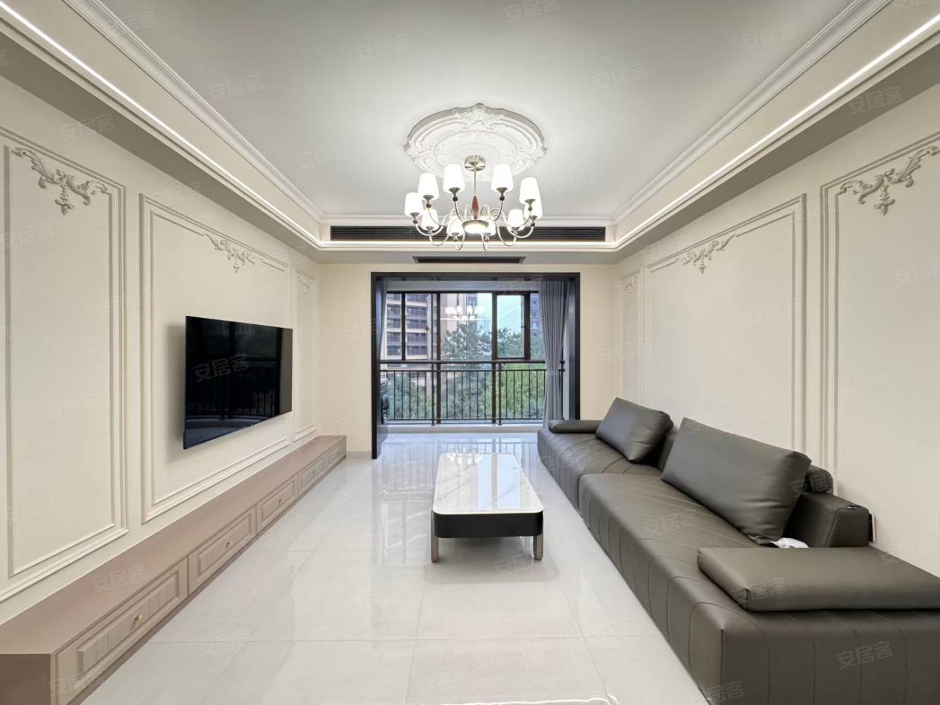 中建水岸琼湖3室2厅2卫114㎡南北58.8万