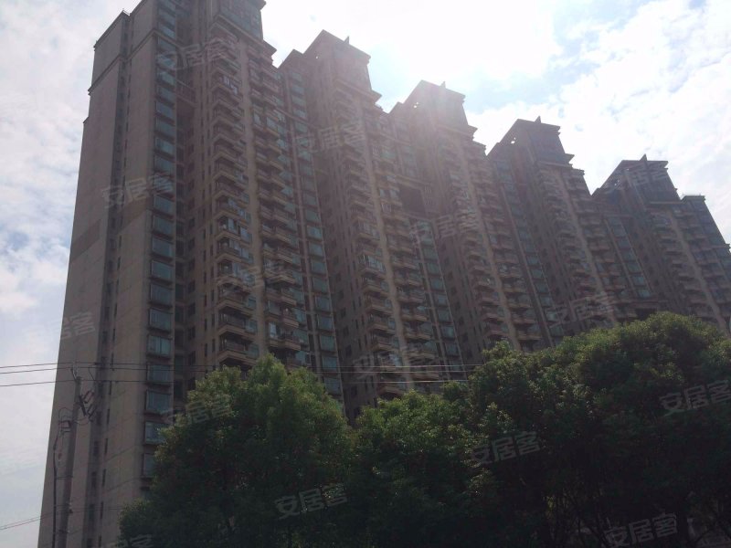 世茂湖滨花园(公寓住宅)