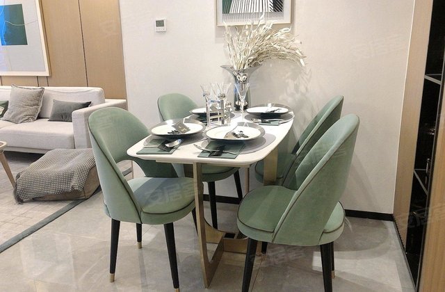 急!急!急未来七彩小镇精装修52.0平南北急售