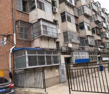 园丁小区 高楼层视野无遮挡 医疗配套成熟 商圈成熟 满五