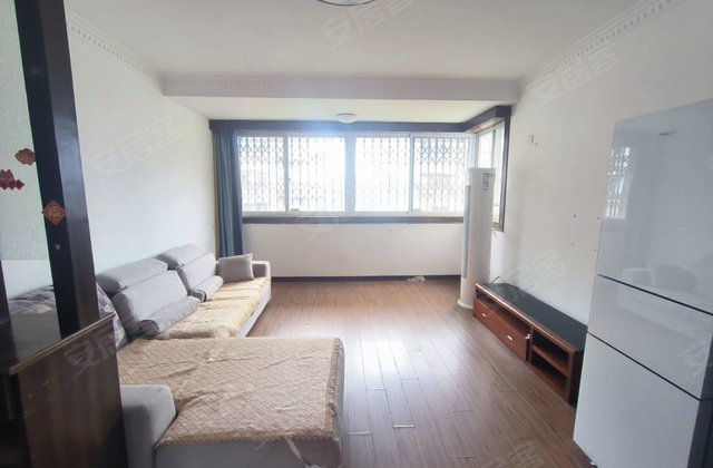 石油六公司小区C区3室2厅96㎡42.5万二手房图片