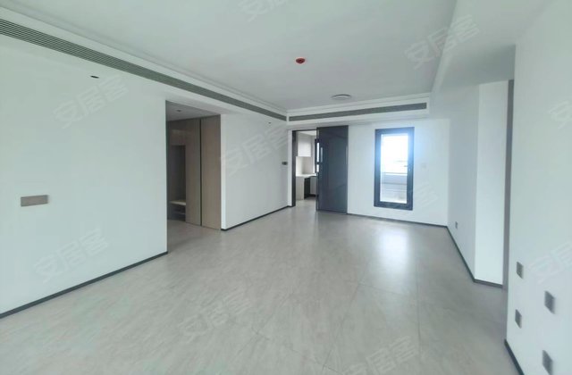 中海阅麓山3室2厅130㎡180.5万二手房图片