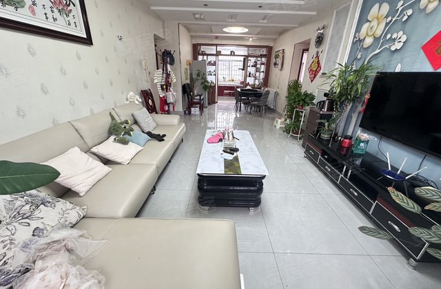 嘉和居民小区3室2厅125㎡44万二手房图片